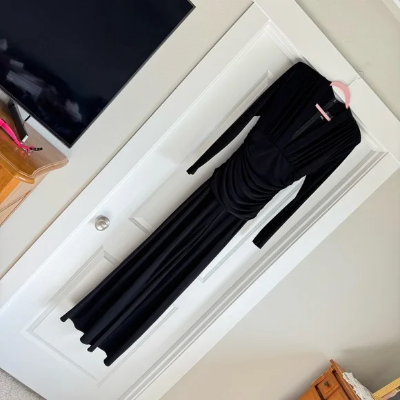 Norma Kamali Black Shoulder Pad Jumpsuit Medium 36 - Picture 4 of 9